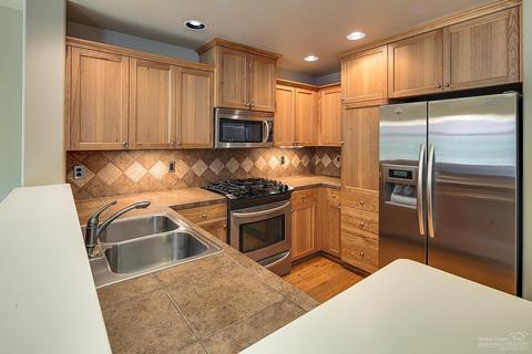 20297 Schaeffer Dr, Bend, OR 97703 photo 6