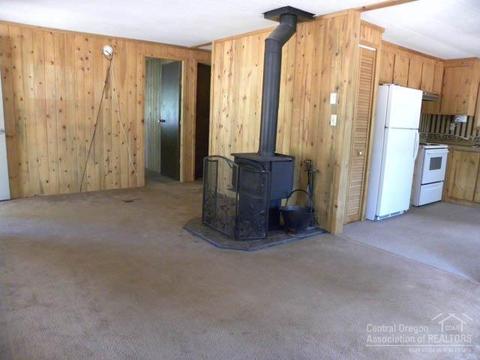 54789 Wolf St, Bend, OR 97707 photo 3
