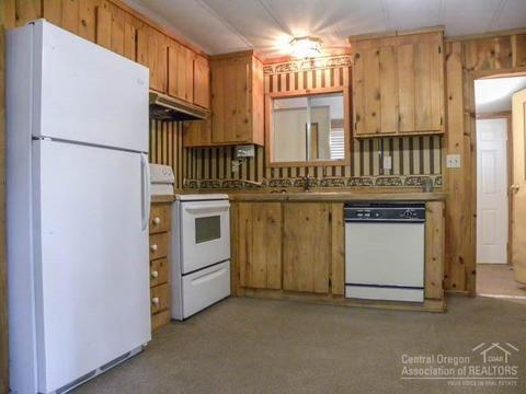 54789 Wolf St, Bend, OR 97707 photo 4