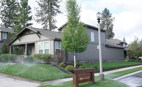 61414 Davis Lake Loop, Bend, OR 97702 photo 2