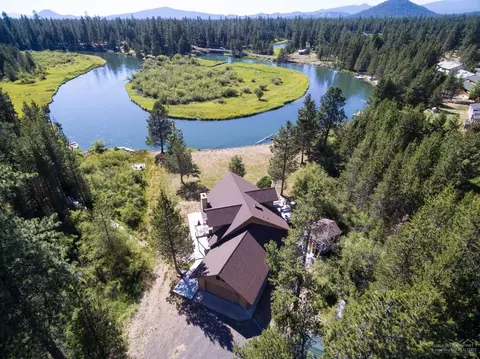 16319 Bear Ln, Bend, OR 97707 photo 1