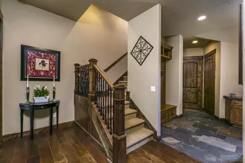19324 Seaton Loop, Bend, OR 97702 photo 5