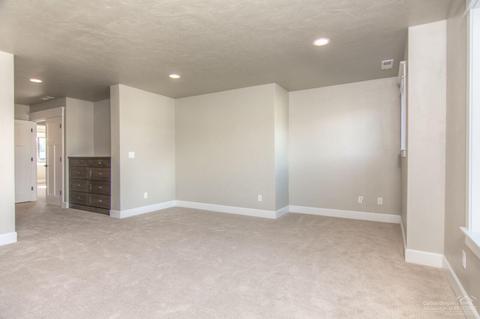 60858 Garrison Dr, Bend, OR 97702 photo 14