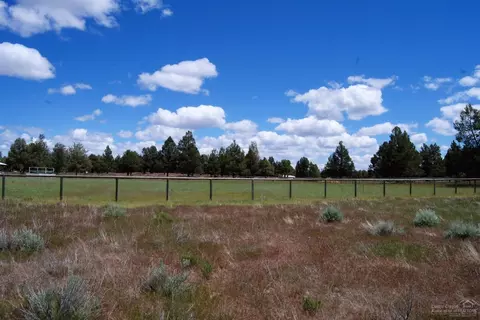 61430 Gribbling Rd, Bend, OR 97701 photo 5