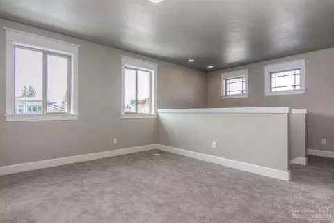 19541 Stonegate Ct, Bend, OR 97702 photo 19