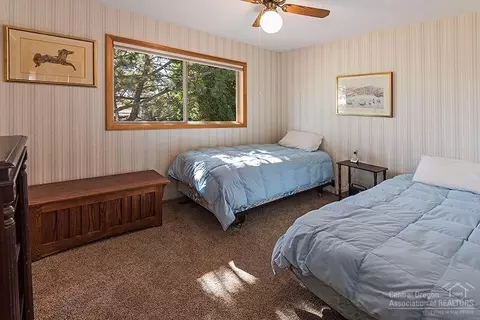 62635 Waugh Rd, Bend, OR 97701 photo 9