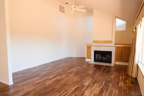 2630 NW Sample Ct, Bend, OR 97703 photo 4