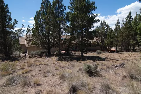 2630 NW Sample Ct, Bend, OR 97703 photo 19
