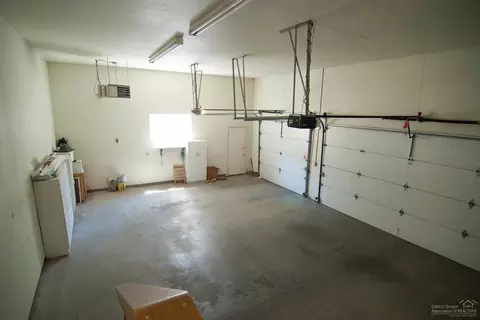 2630 NW Sample Ct, Bend, OR 97703 photo 21