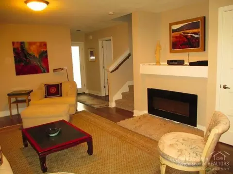 2375 NW Debron Ln, Bend, OR 97703 photo 9