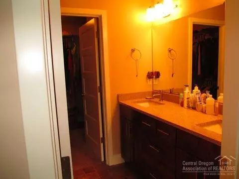 2375 NW Debron Ln, Bend, OR 97703 photo 18