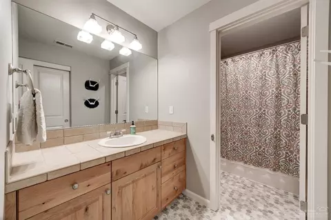 20585 Jacklight Ln, Bend, OR 97702 photo 14