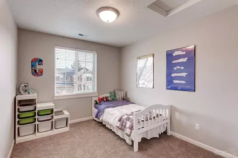 20585 Jacklight Ln, Bend, OR 97702 photo 11