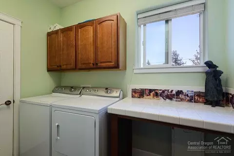 65264 76th St, Bend, OR 97703 photo 19