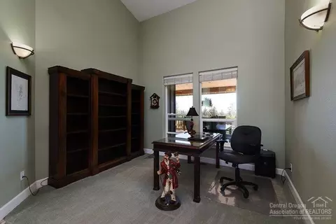 65264 76th St, Bend, OR 97703 photo 14