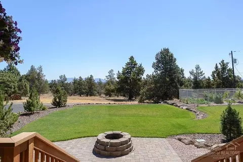 65264 76th St, Bend, OR 97703 photo 21