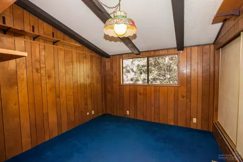 60887 Ridge Dr, Bend, OR 97702 photo 13