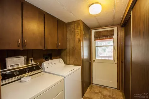 60887 Ridge Dr, Bend, OR 97702 photo 20