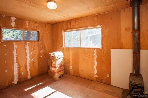 60887 Ridge Dr, Bend, OR 97702 photo 22