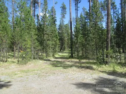 55980 Browning Dr, Bend, OR 97707 photo 10