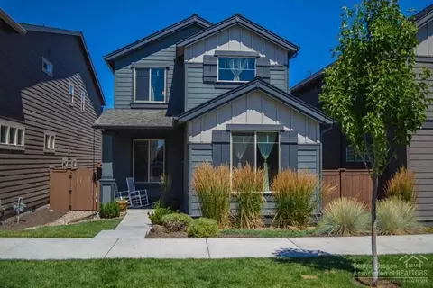 20800 NE Smoke Stack Ln, Bend, OR 97701 photo 1
