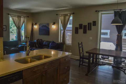 20800 NE Smoke Stack Ln, Bend, OR 97701 photo 5
