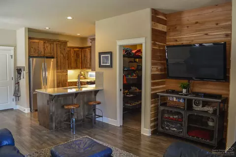 20800 NE Smoke Stack Ln, Bend, OR 97701 photo 8