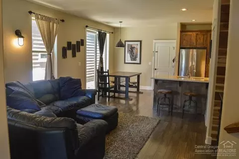 20800 NE Smoke Stack Ln, Bend, OR 97701 photo 9