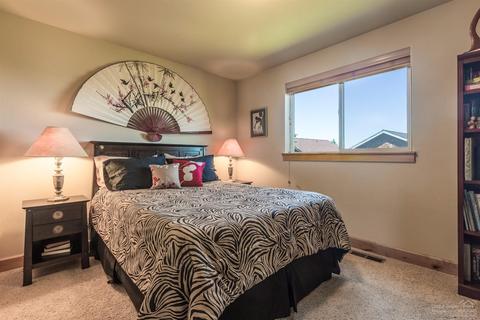 20648 Boulderfield Ave, Bend, OR 97701 photo 13