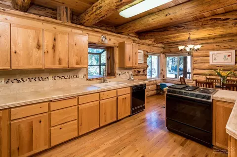 17199 Merganser Dr, Bend, OR 97707 photo 11