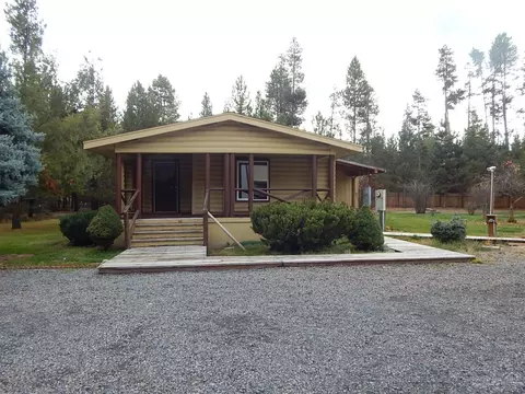 16045 Cascade Ln, La Pine, OR 97739 photo 1