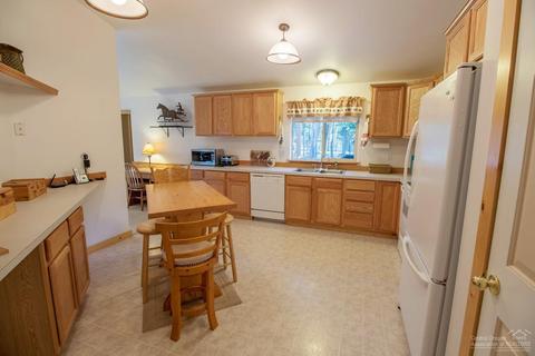 17220 Downey Rd, Bend, OR 97707 photo 7