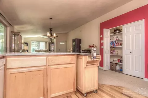 16072 Dick Rd, La Pine, OR 97739 photo 9