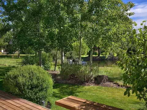 61836 Fall Creek Loop, Bend, OR 97702 photo 18