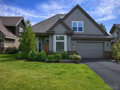 61836 Fall Creek Loop, Bend, OR 97702 photo 1