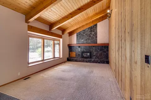 60235 E Ridgeview Dr, Bend, OR 97702 photo 5
