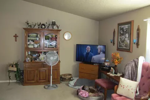 16461 Riley Dr, La Pine, OR 97739 photo 6