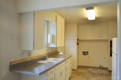734 NE 9th St, Bend, OR 97701 photo 3