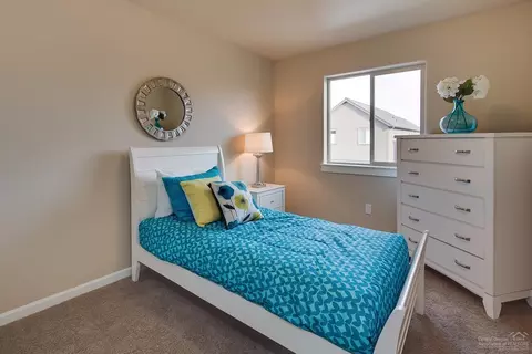 20824 Gateway Dr, Bend, OR 97702 photo 15