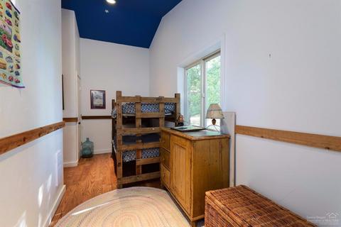 64845 Allen Rd, Bend, OR 97703 photo 17