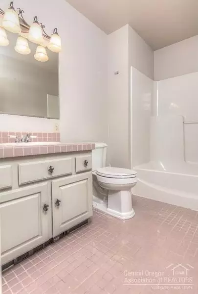 22680 Crest View Ln, Bend, OR 97702 photo 18