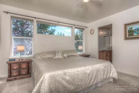 20967 Spinnaker St, Bend, OR 97701 photo 14