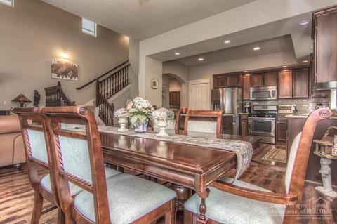 21375 Nolan Ct, Bend, OR 97701 photo 9