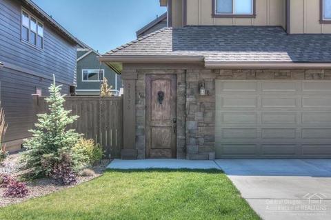 21375 Nolan Ct, Bend, OR 97701 photo 2