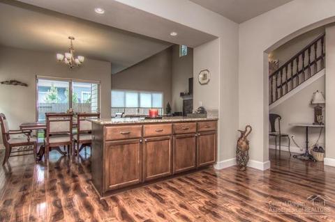 21375 Nolan Ct, Bend, OR 97701 photo 10