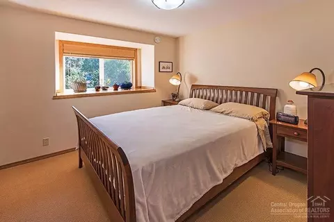 20897 King David Ave, Bend, OR 97702 photo 8