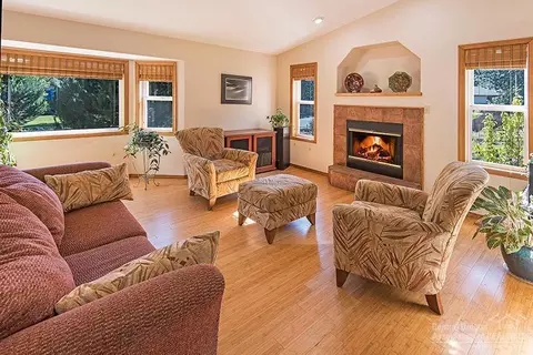 20897 King David Ave, Bend, OR 97702 photo 5