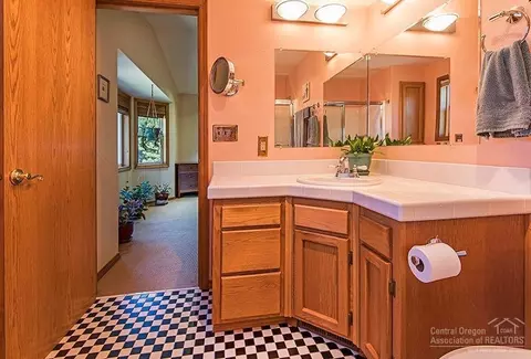 20897 King David Ave, Bend, OR 97702 photo 12