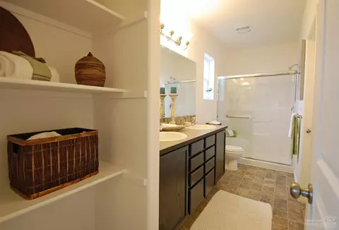 21130 Thomas Dr, Bend, OR 97702 photo 7