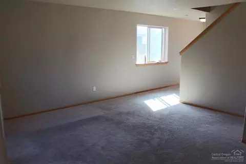 16430 Cassidy Ct, La Pine, OR 97739 photo 3